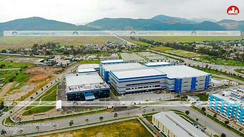  NHÀ MÁY LUXSHARE khu D 